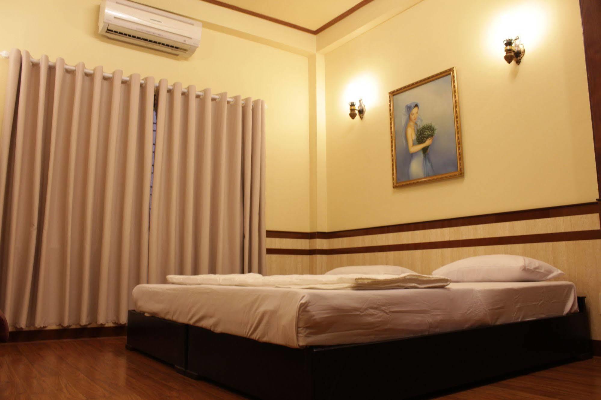Bee Saigon Hotel Ciudad Ho Chi Minh  Exterior foto